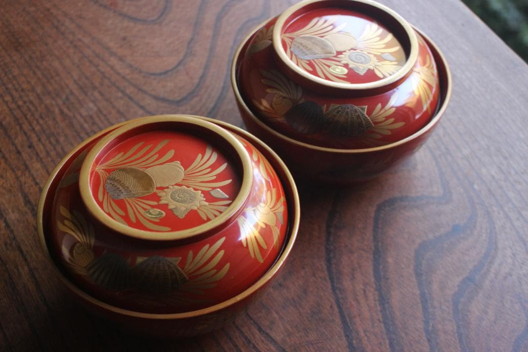 時代逸品！時代金縁朱漆に極上貝尽くし蒔絵の映えるお椀2点（検輪島塗雑煮椀