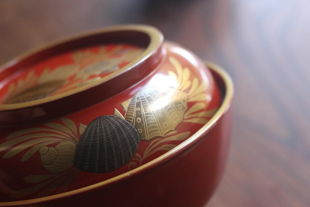 時代逸品！時代金縁朱漆に極上貝尽くし蒔絵の映えるお椀2点（検輪島塗雑煮椀