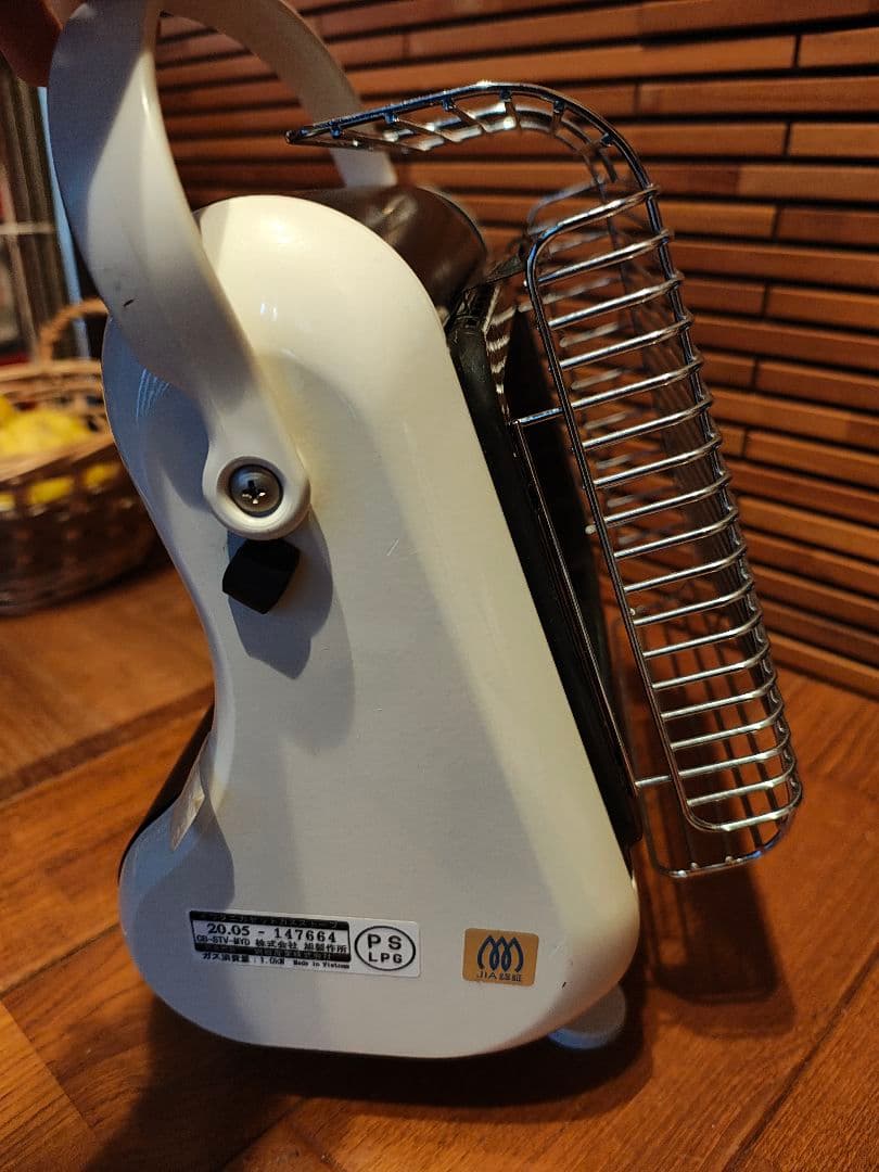 Iwatani イワタニ ガスストーブ ポータブル マイ暖　持ち運び