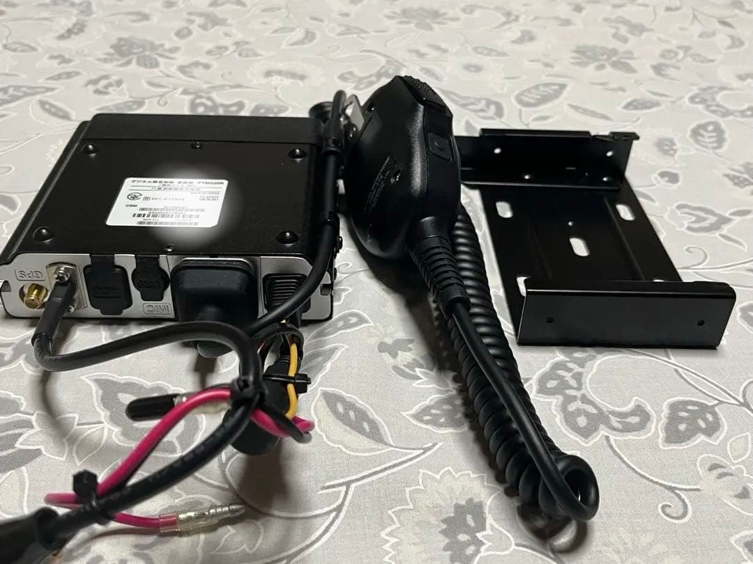 八重洲　デジタル簡易無線　登録局　FTM320R