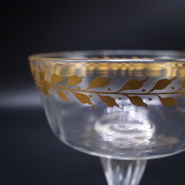 エミール・ガレ　金彩装飾　オリーブ文様　シャンパンカップ