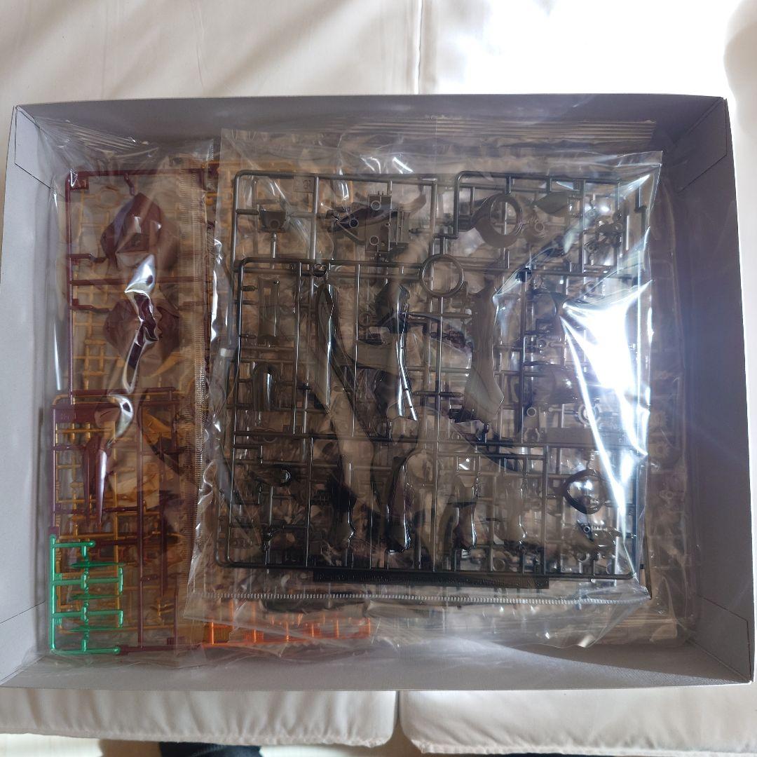 HG 1/35 ガウェイン コードギアス　未組立