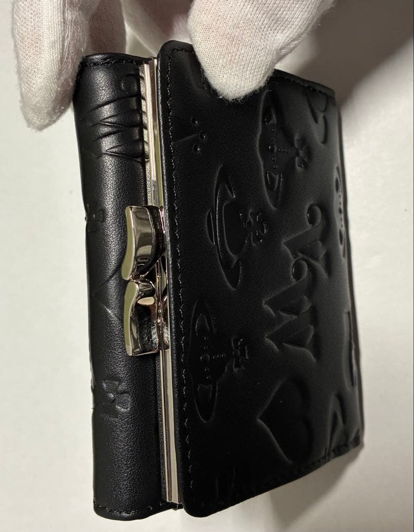 【内柄も素敵☆】Vivienne Westwood 三つ折り財布 マット 黒
