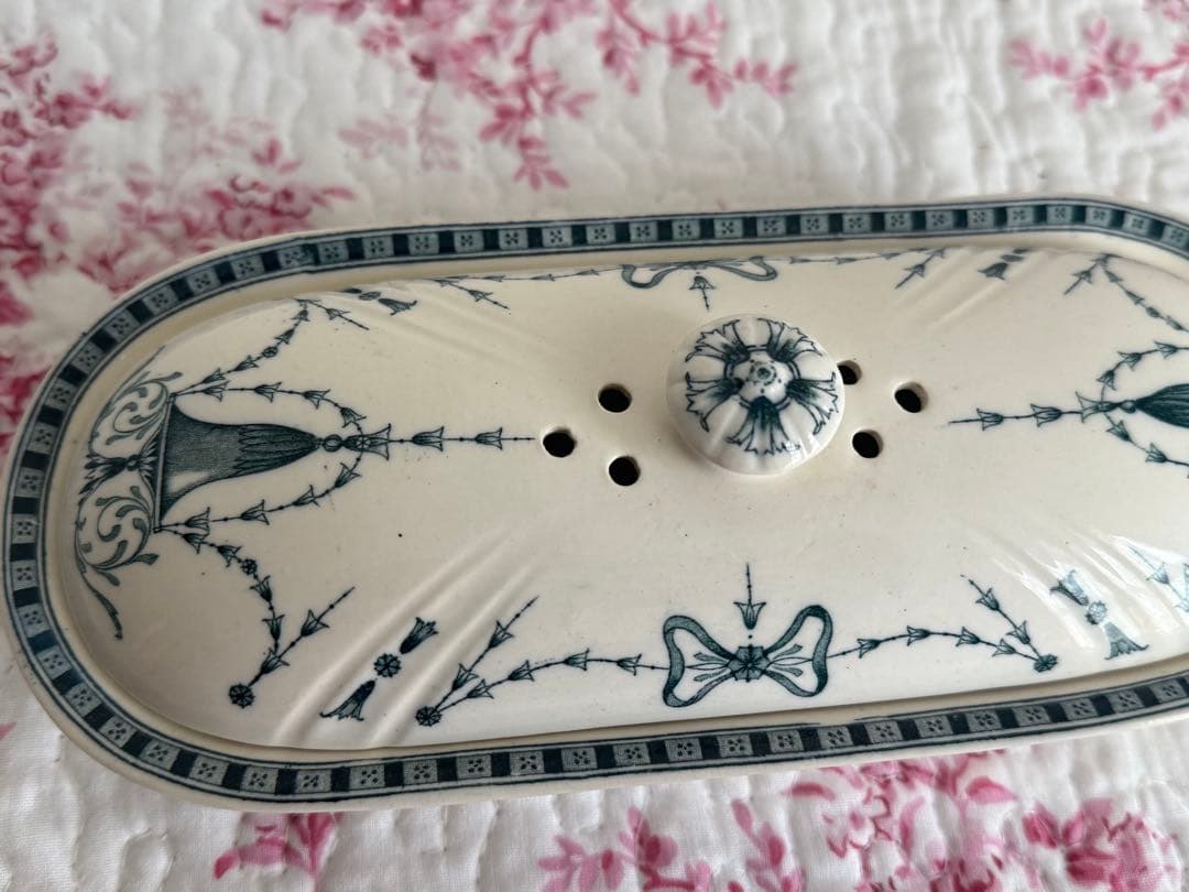 フランスアンティーク　エミール・ブルジョア　陶器製の歯ブラシケース