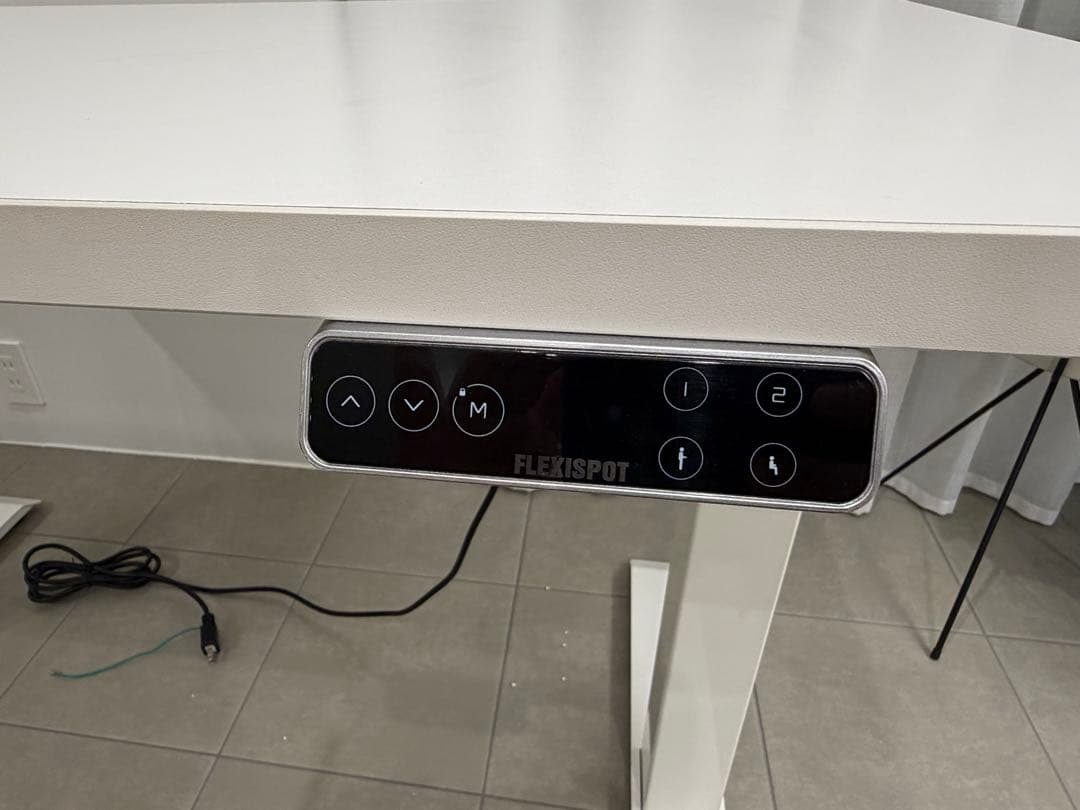 ［送料込み］FLEXISPOT EJ2W 電動昇降式デスク ホワイト天板