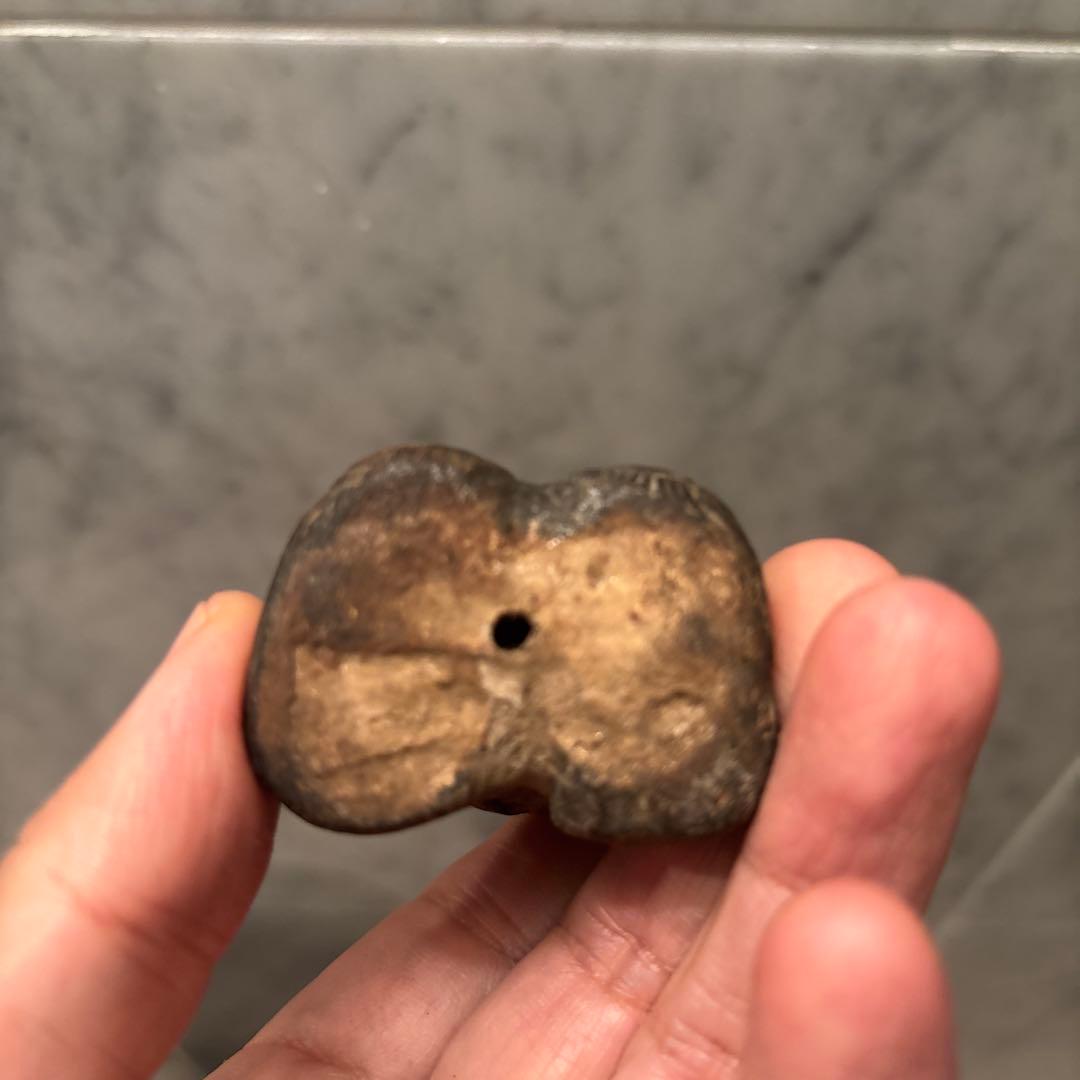 アンティーク江戸時代平和的なお顔で雰囲気のある大黒様の陶器オブジェ