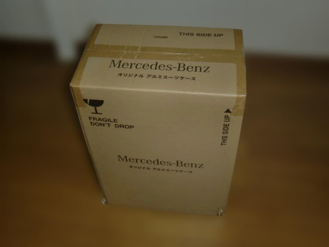 【未使用新品】【非売品】メルセデスベンツ オリジナルアルミスーツケース 32L