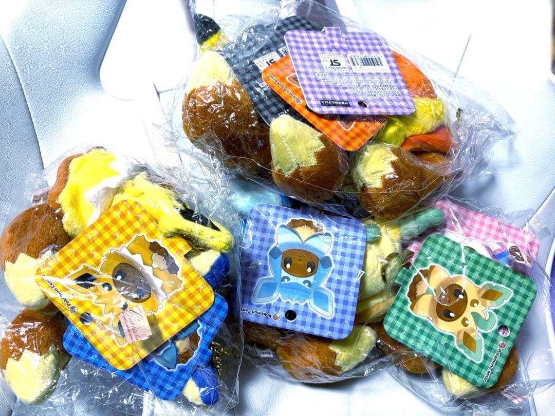 (全種&タグ付き)ポンチョを着たイーブイ ぬいぐるみマスコット