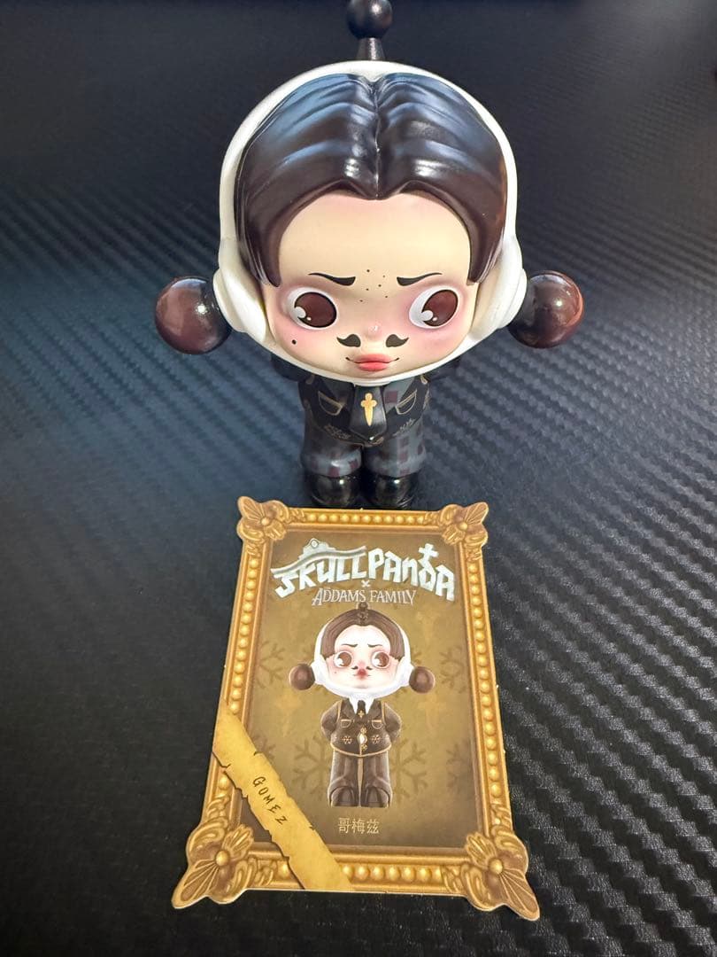 k187 POPMART　SKULLPANFA×ADDAMS