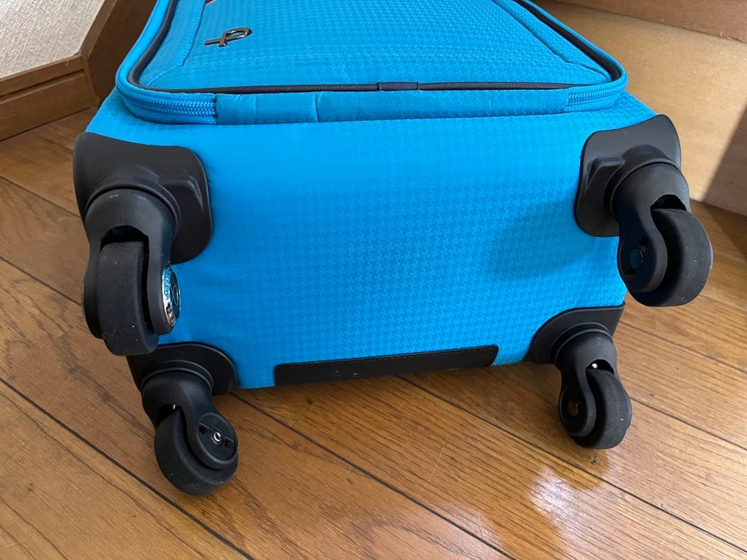 SALE！PROTECA青い小型キャリーケース