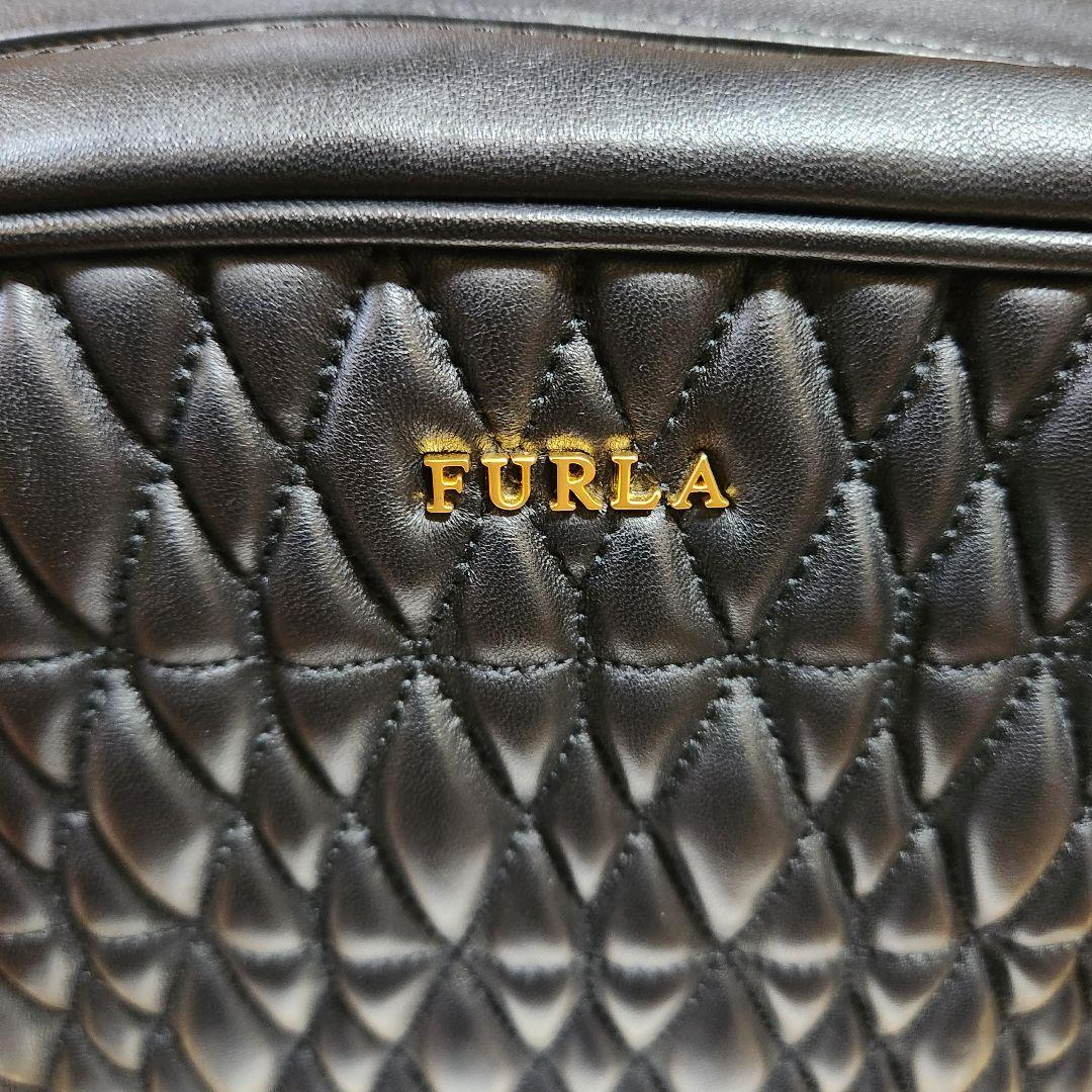 FURLA ブラック ショルダーバッグほぼ未使用！