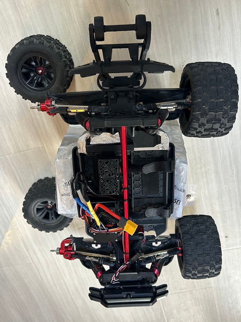 MJX 1/10 10208 ブラシレス 社外アルミパーツ ラジコン 新品タイヤ