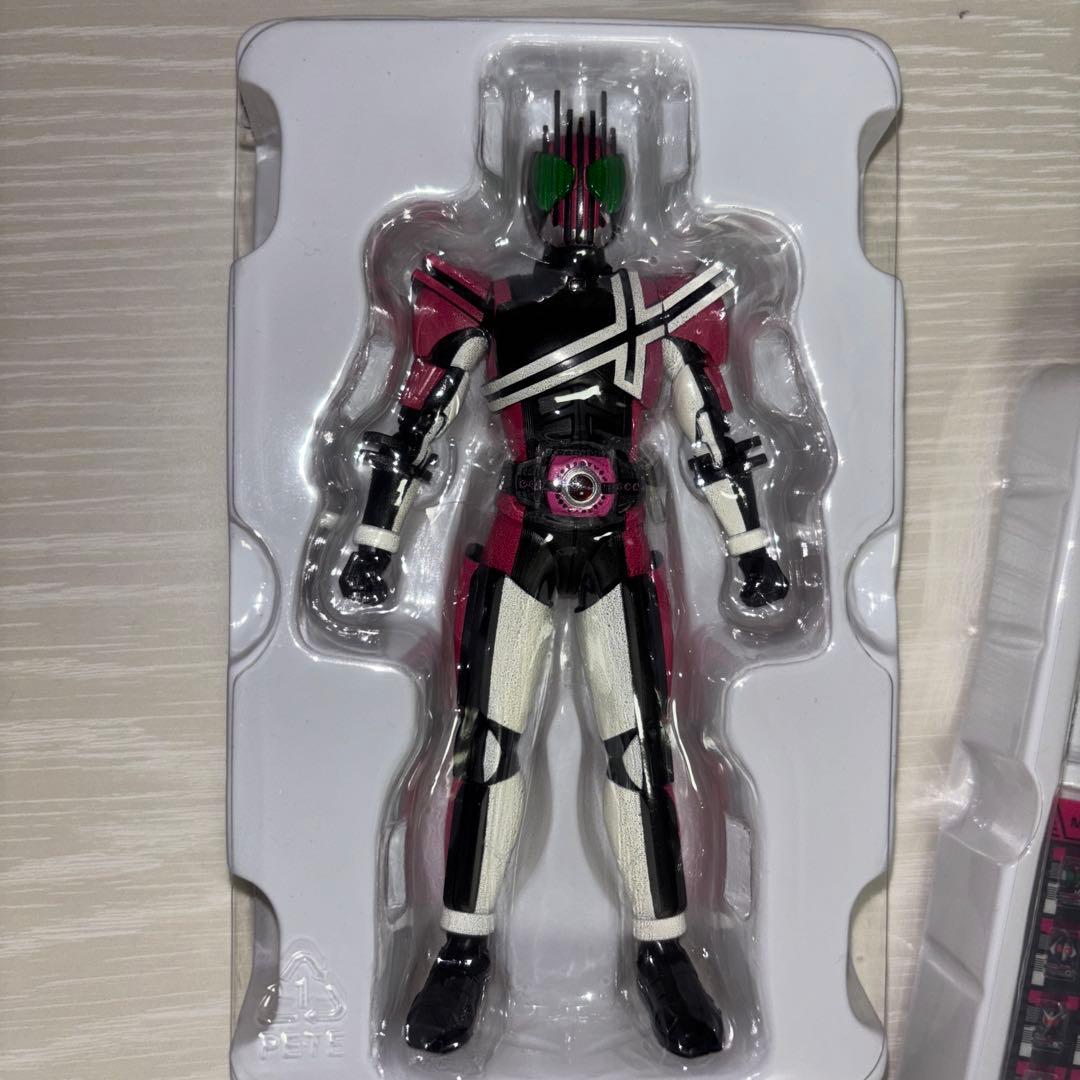 shフィギュアーツ 仮面ライダーディケイド20th AnniversaryVer