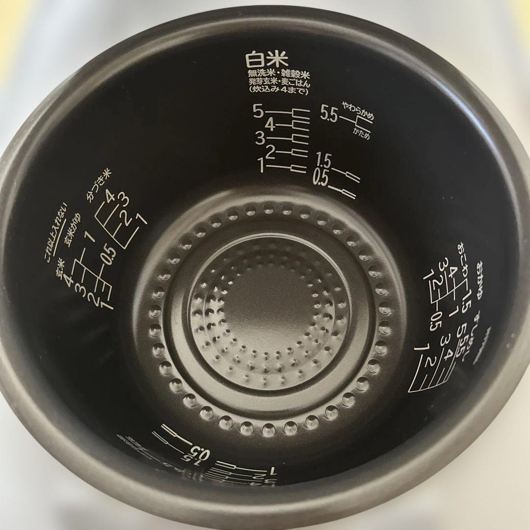 【最終価格】日立 RZ-V100FM 炊飯器 5.5合　蒸気カット　スチームレス