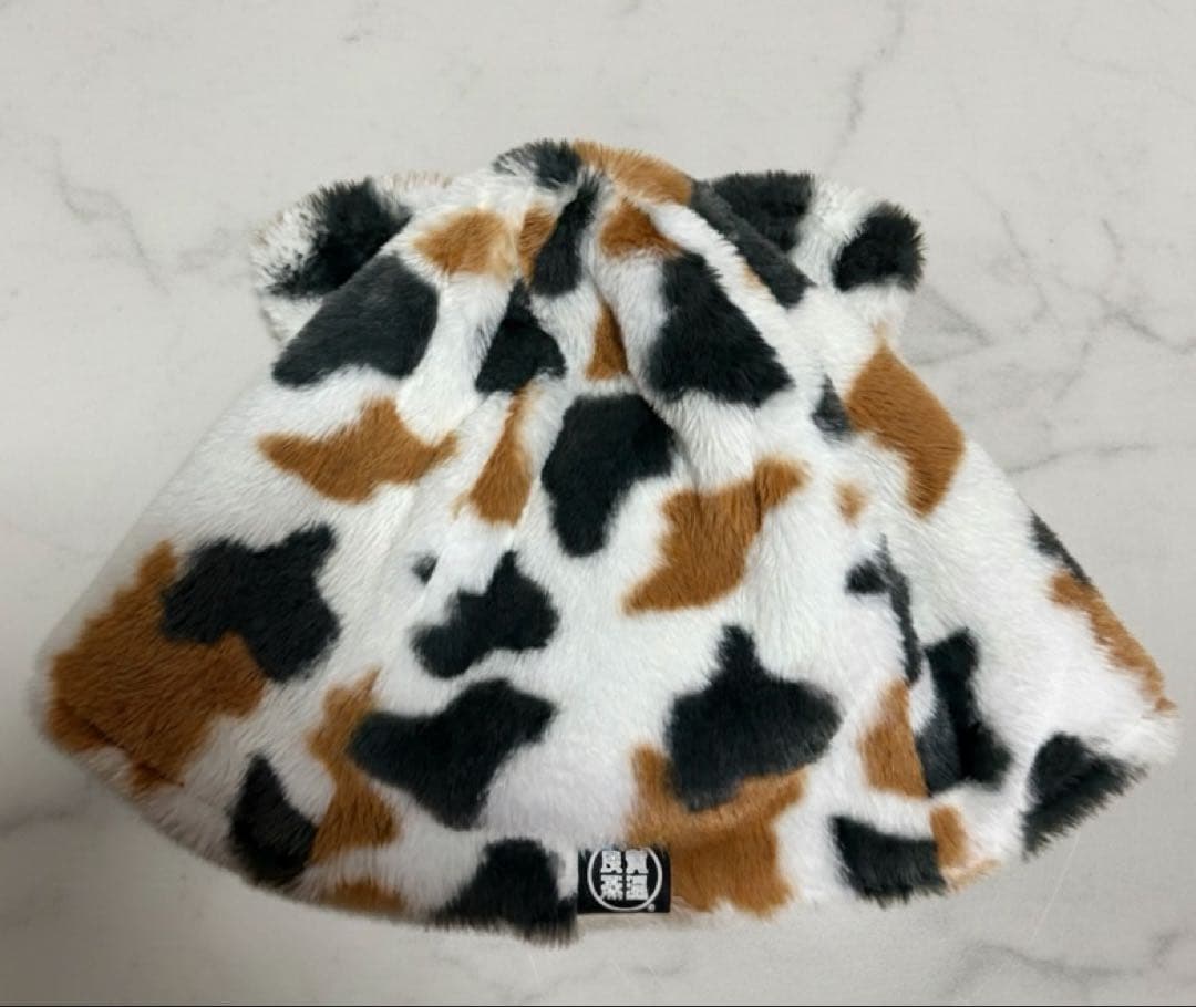 ベストサウナハット　三毛猫