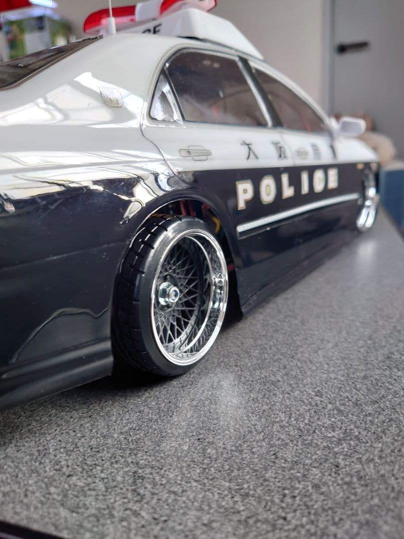 パトカー型ラジコン LEDライト付き