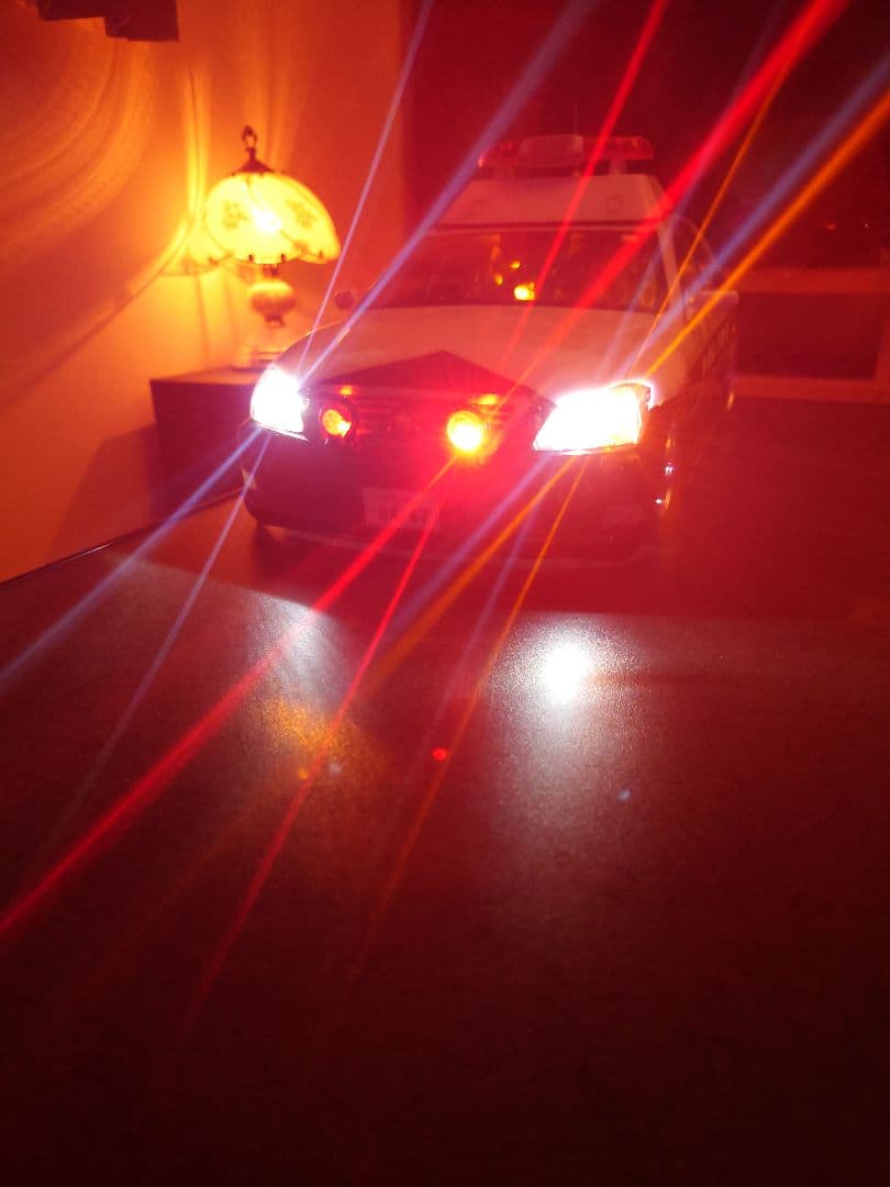 パトカー型ラジコン LEDライト付き