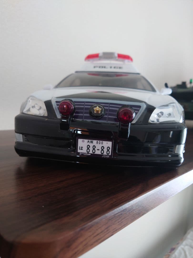 パトカー型ラジコン LEDライト付き