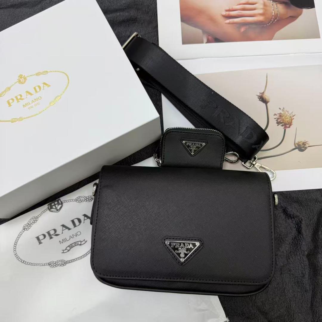 【極美品】プラダ カメラバッグ ショルダーバッグ 箱付