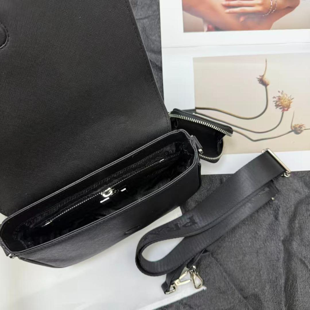 【極美品】プラダ カメラバッグ ショルダーバッグ 箱付