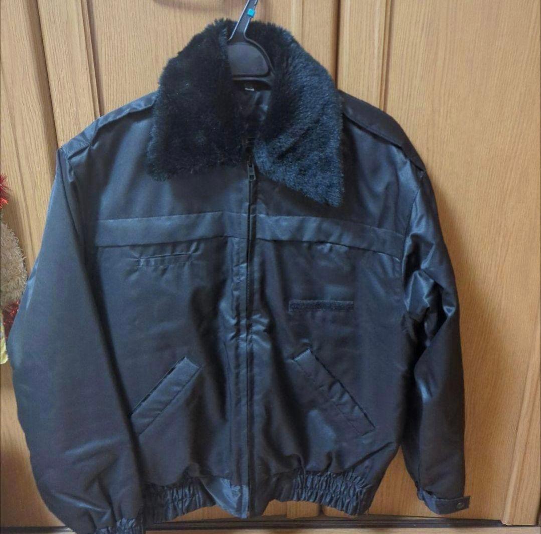 【値下げ】KINBOSHIジャケット　防寒着　黒色　サイズМ