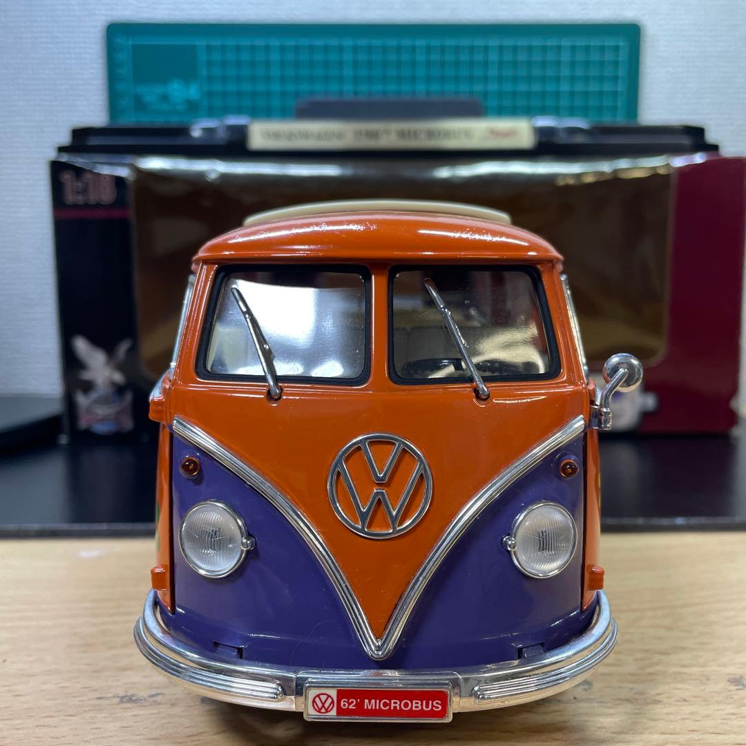 Volkswagen 1962 Microbus フラワーパワー
