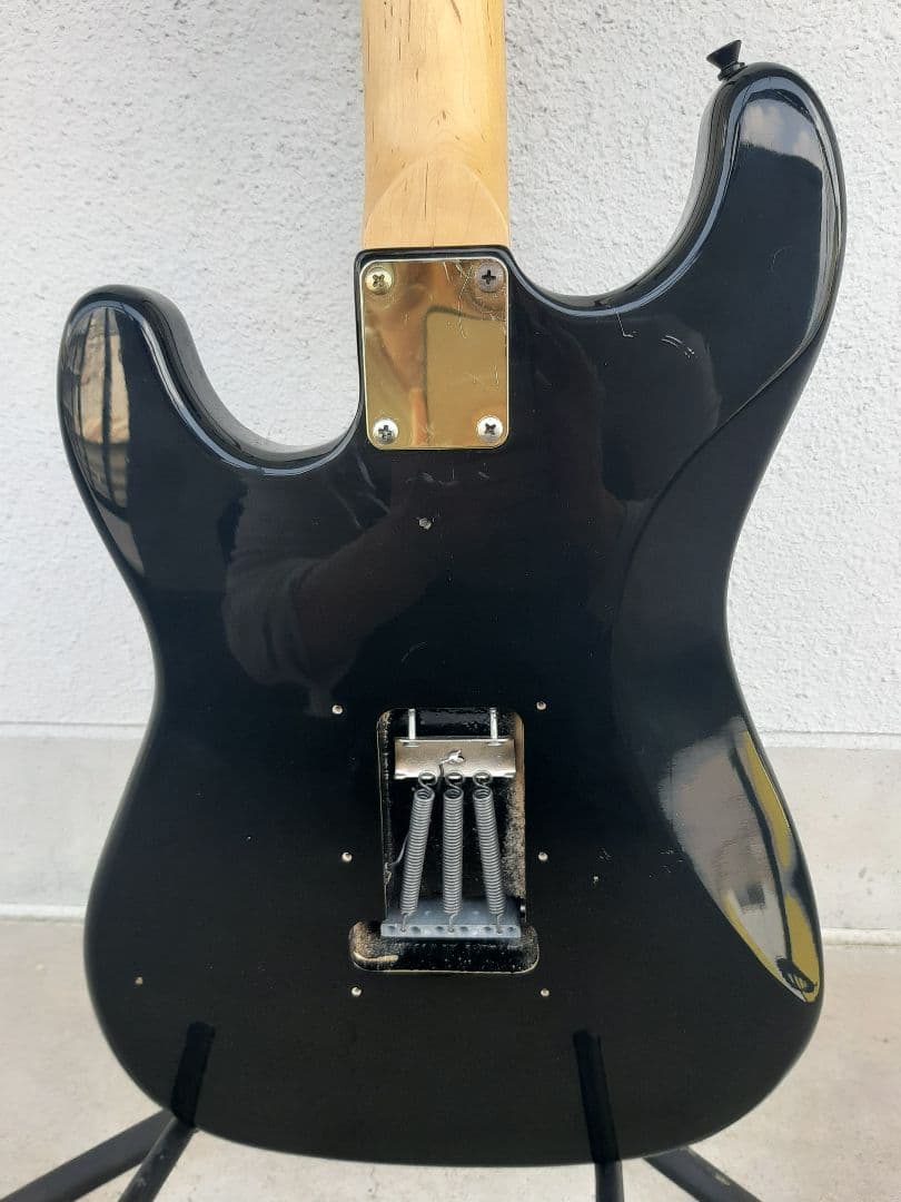 最終値下げ加熱処理ＡＩＹストラトタイプエレキギターSSS黒