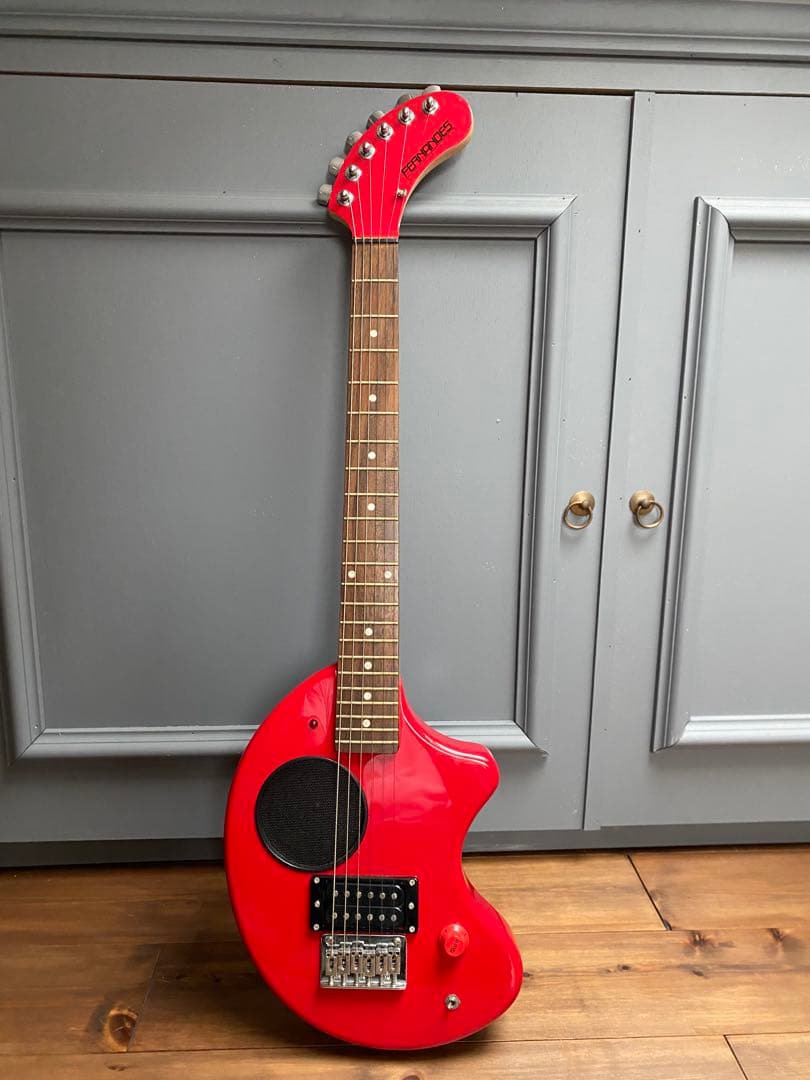 フェルナンデス　ZO-3 ゾウサンエレキギター