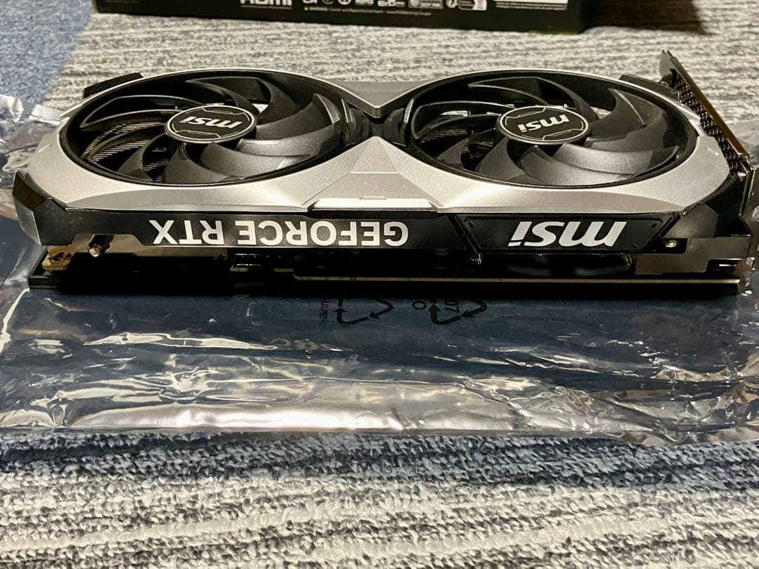 グラフィックボード・グラボ・ビデオカード MSI GeForce RTX 4070 Ventus 2X OC