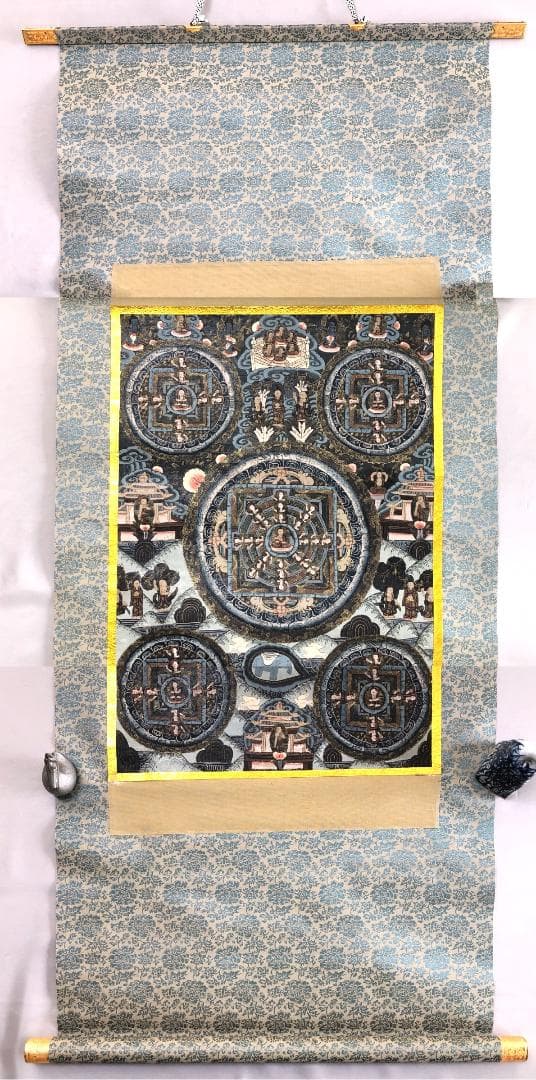 【 肉筆曼荼羅 】 骨董　軸装118×55ｃｍ