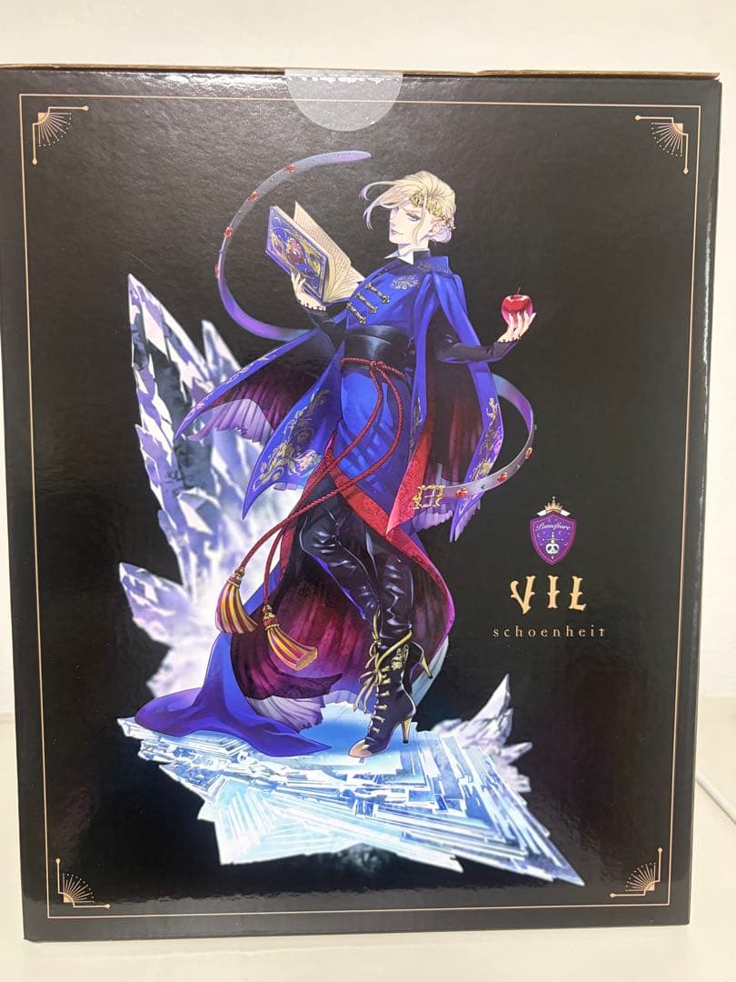 ツイステッドワンダーランド ヴィル・シェーンハイト　1/8スケールフィギュア