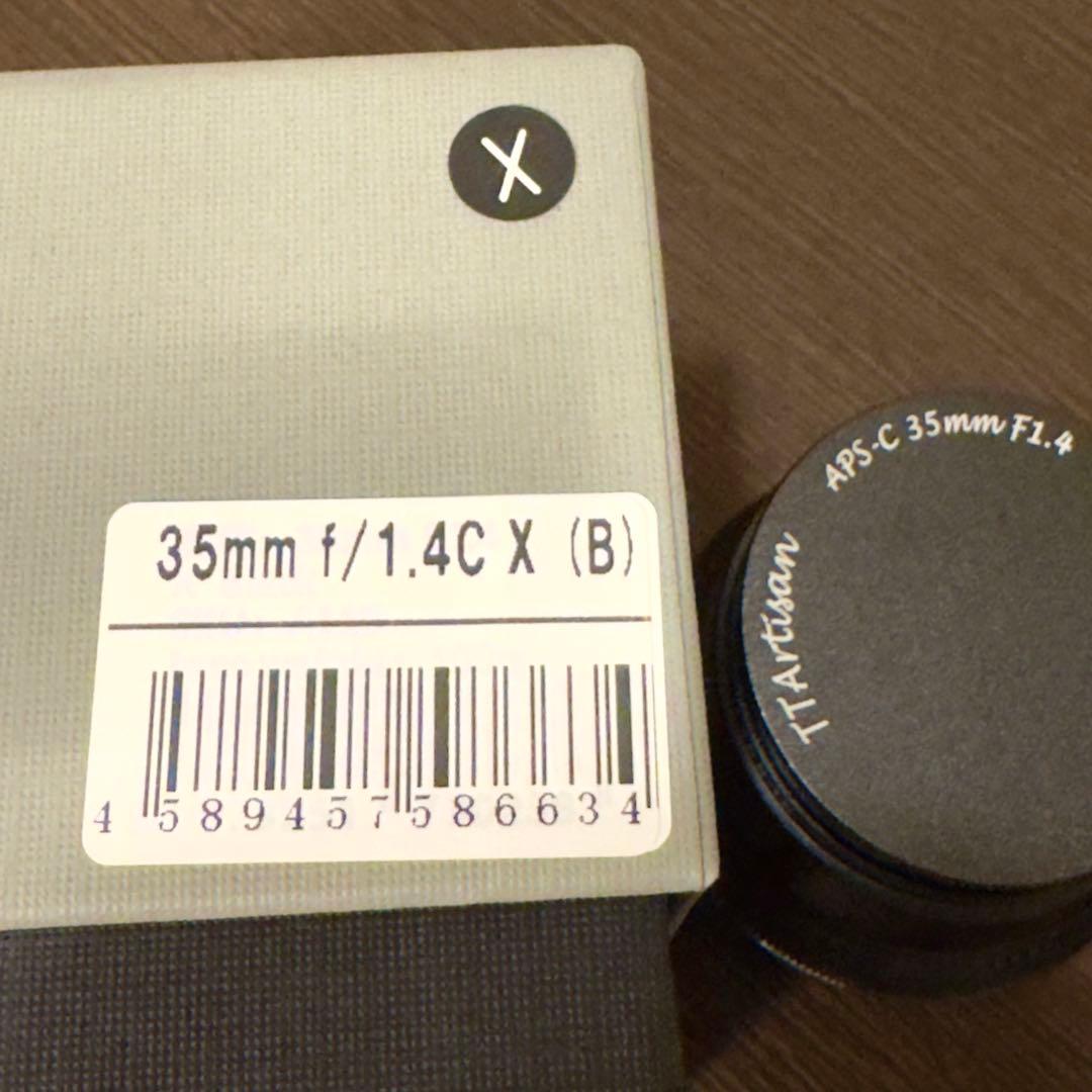 【極美品】TTArtisan 35mm F1.4 Xマウント 保護フィルター付き