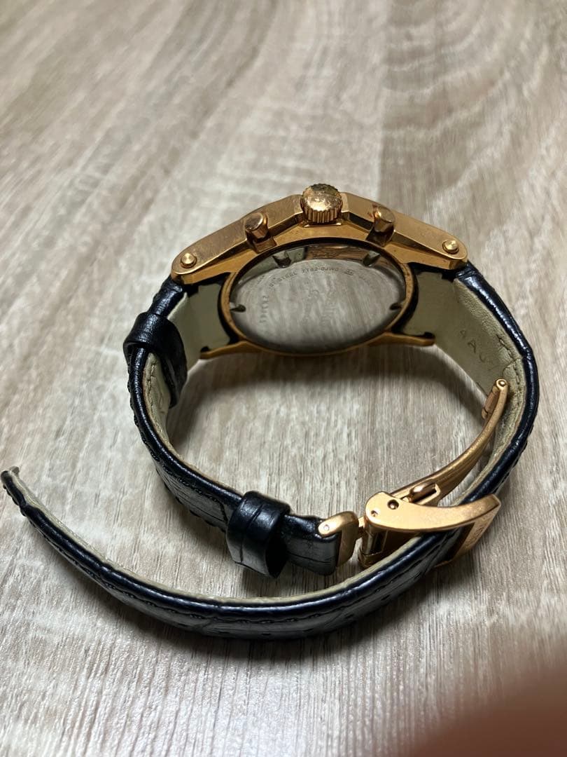 セイコー クロノグラフ 腕時計 ゴールド/ブラック