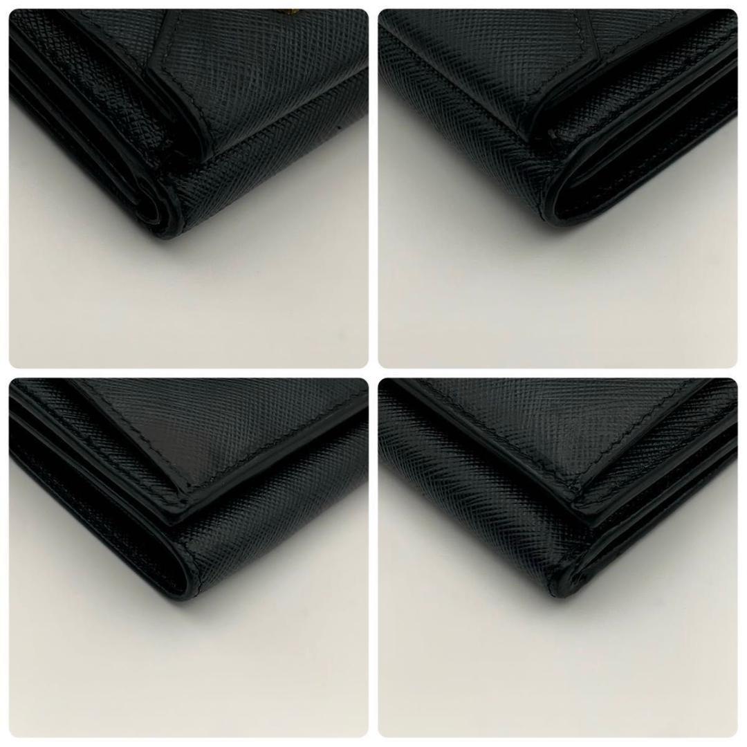 鑑定済み プラダ 三つ折り 財布 Wホック サフィアーノ レザー コンパクト 黒