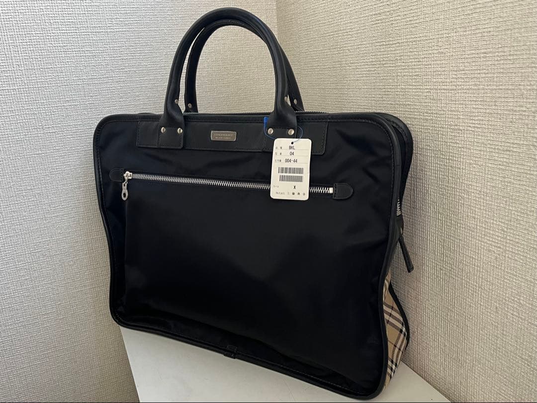 実質未使用美品です☺︎BURBERRY/バーバリーノバチェックビジネスバッグ