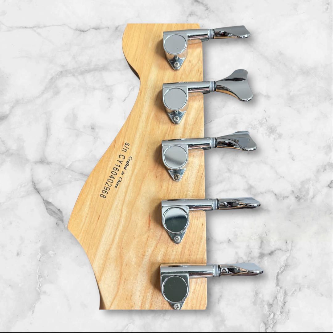 【美品】SQUIER Affinity Jazz Bass V ５弦