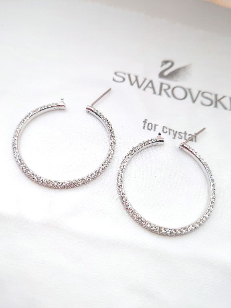 SWAROVSKI　Dextera フープピアス　パヴェ シルバーカラー