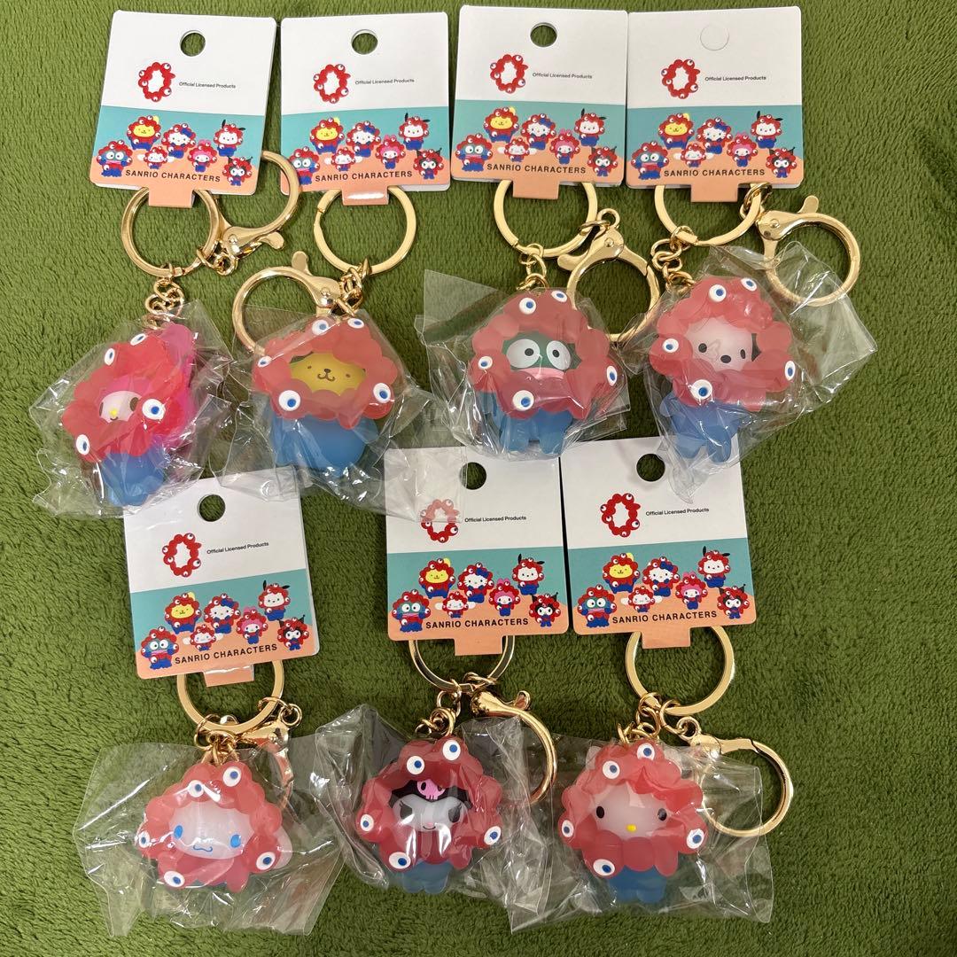 ア*ズ様 サンリオ　ミャクミャク　キーホルダークリアカラー　全7種　コンプリート