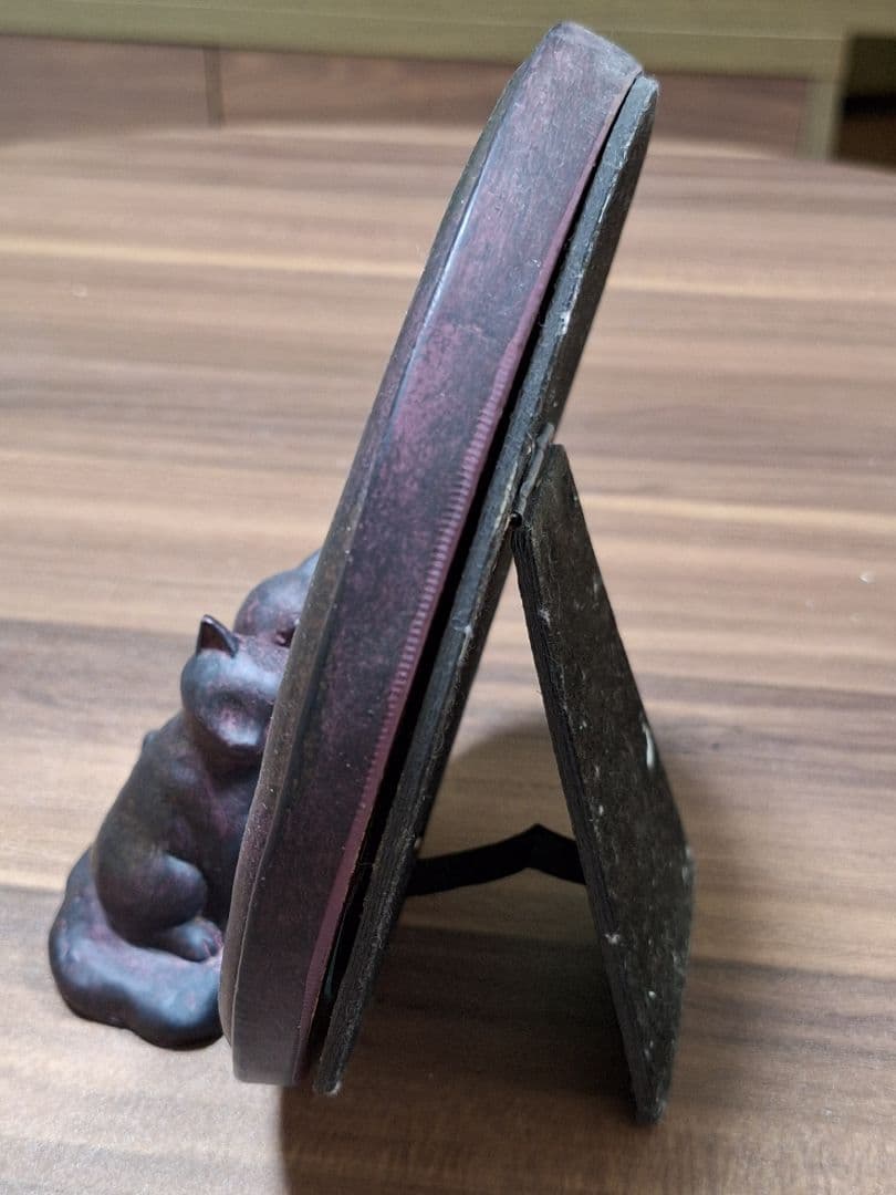 【新品未使用】猫 ねこ ネコ 卓上ミラー 鏡 アンティーク調 オーバル型