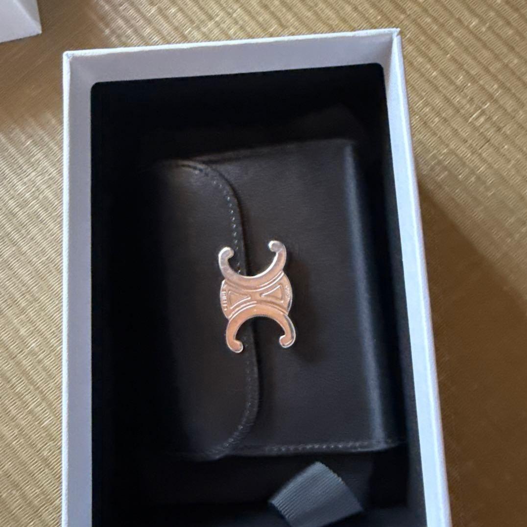 CELINE トリオンフ 三つ折り財布 ブラックシルバー