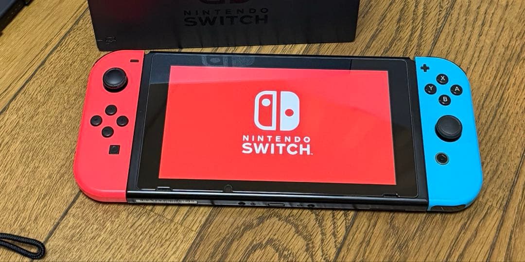 Nintendo Switch本体セット ケース・スタンド付き 動作確認済