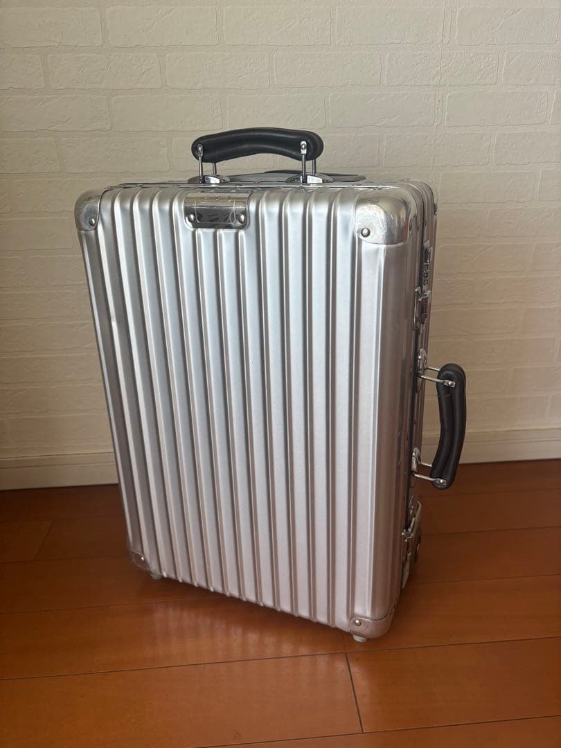 RIMOWA リモワ クラシックフライト 廃盤　2輪