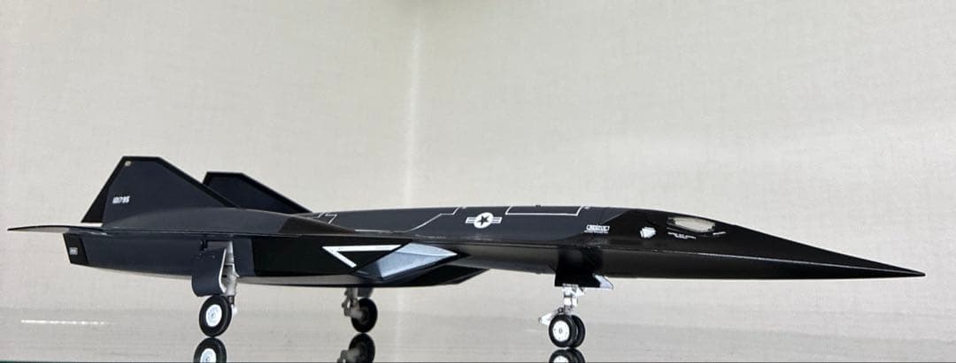 トップガン　マーベリック　ダークスター　1/72