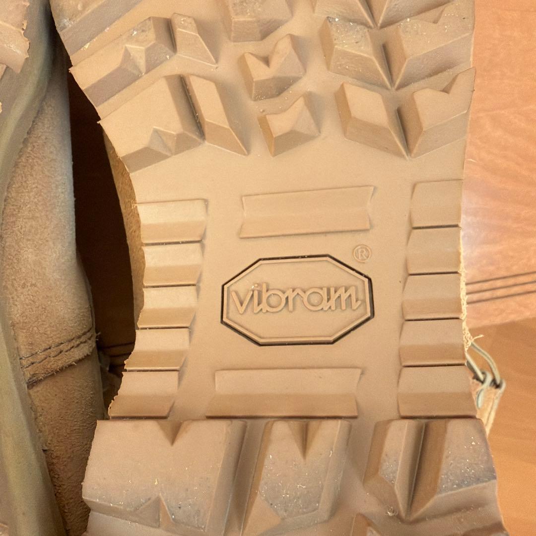 BELLEVILLE ベージュ ミリタリーブーツ