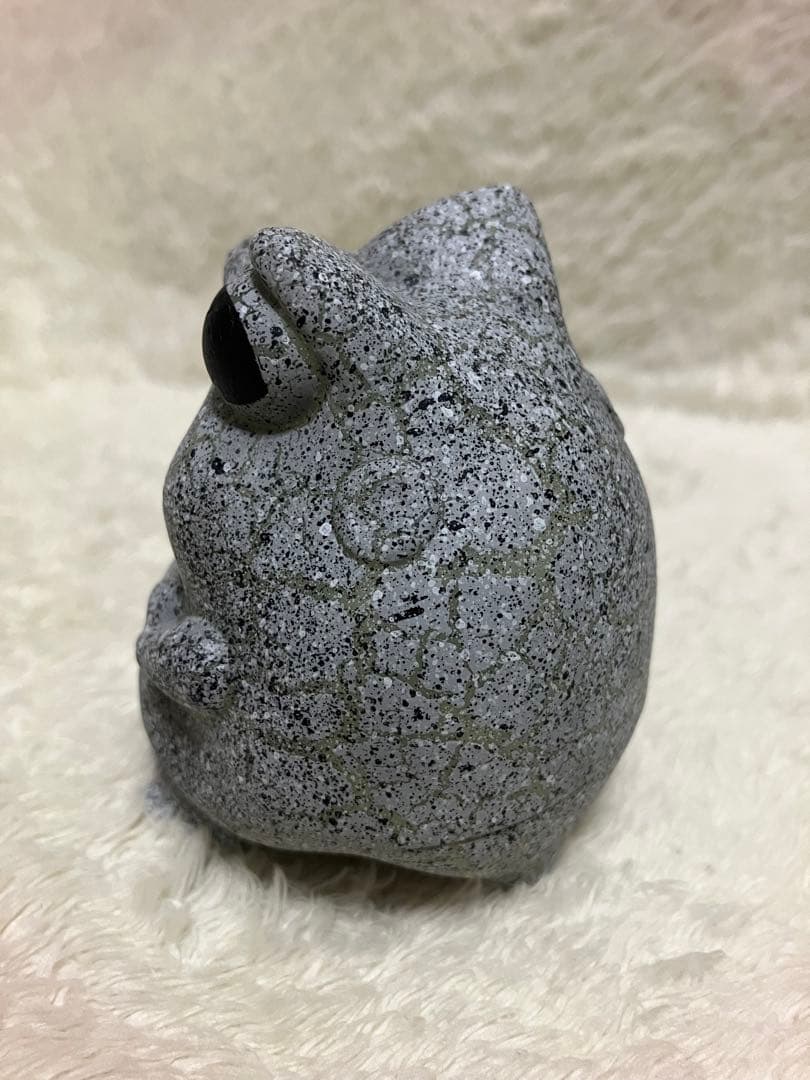 ペインターネット カエルーマ ストーンクラック ソフビ 蓄光