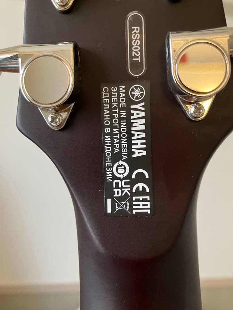 【ほぼ未使用】YAMAHA レブスターRSS02T HML エレキギター