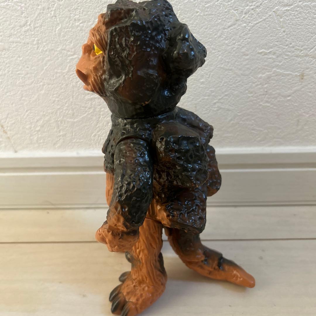 ベラ　マルサン　ウルトラ怪獣