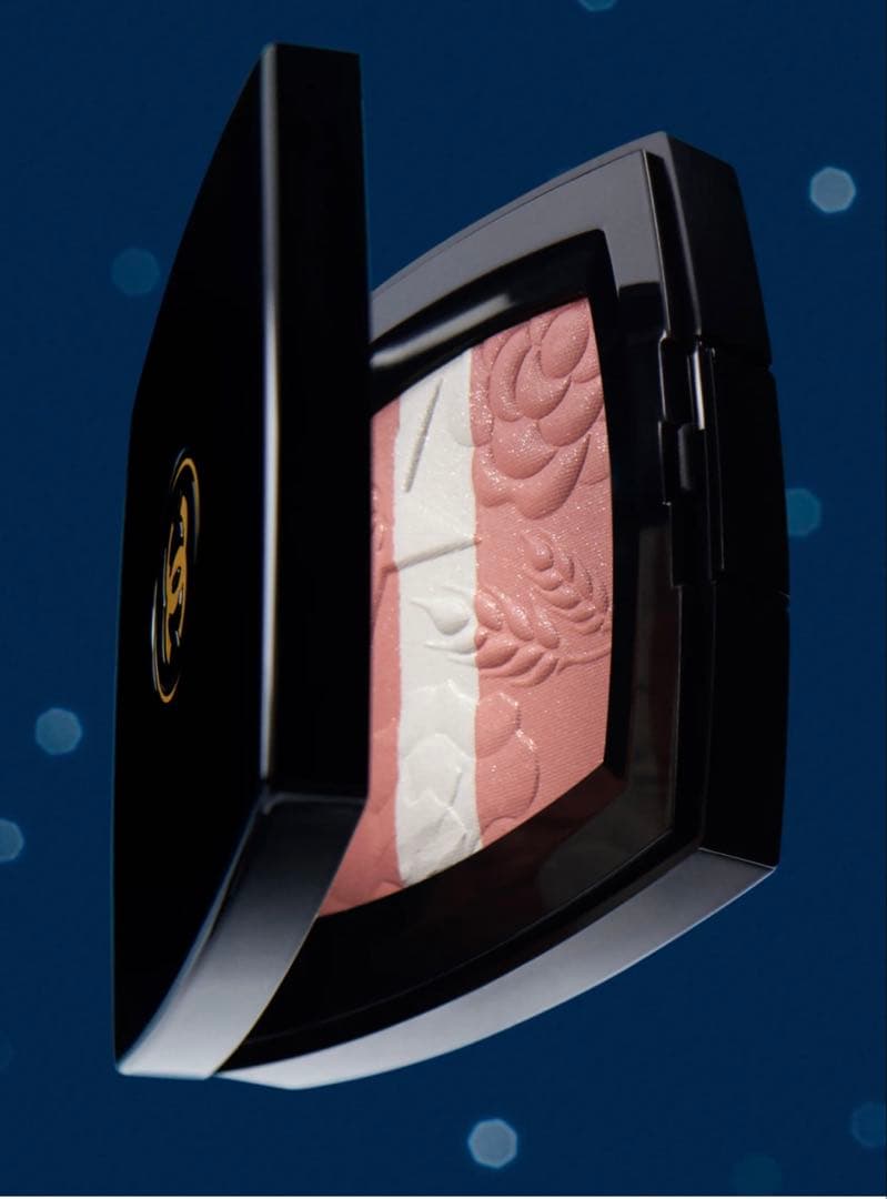 【ほぼ新品】ホリデー限定★CHANEL 998チーク&ハイライト　ブラシ付き