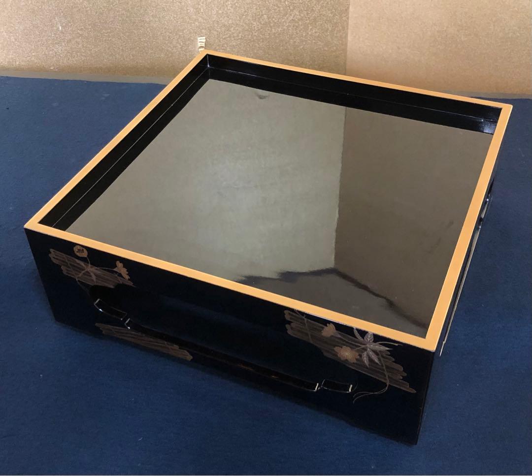 《レ》雲錦蒔絵 真塗内朱 五段重 替蓋 重台付 木製漆器 木箱 251117え2