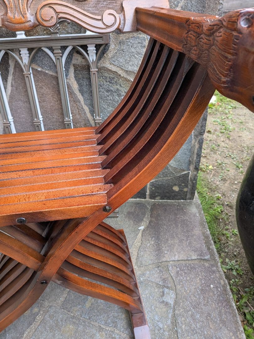 ①イタリア製　サヴォナローラチェア アンティーク家具